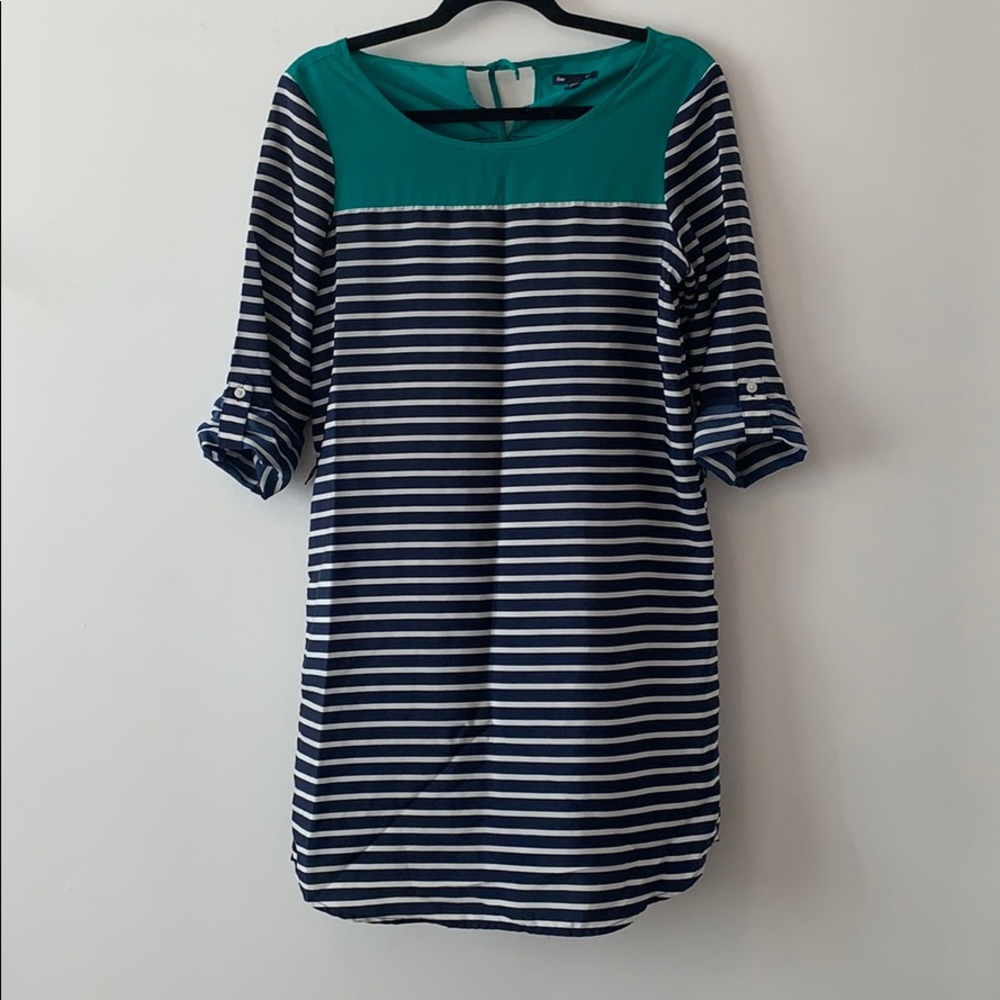 Gap striped shift dress size small